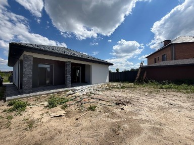 Продаж будинку в Шевченкове