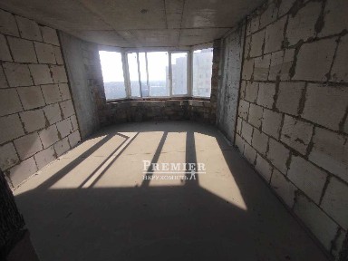 Продаж 4 кімн. квартири 133 кв. м.