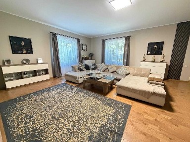 Продаж заміського будинку в Конча-Заспі, 254 м кв із ландшафтним садом, Обухівський район, Козин, Соловʼяненка