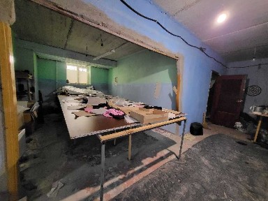 Продаж комерційного приміщення в районі виставки