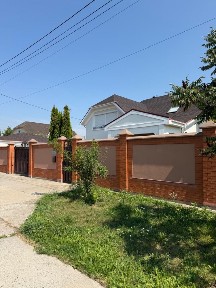 Продається будинок в парковій зоні