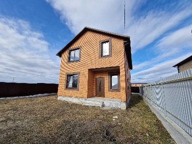 Продається двоповерховий будинок на Агрономічному
