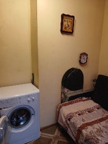 Оренда 1 кімнатної квартири Межова 12 ( Вітряні гори)