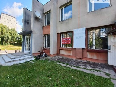 Продаж комерційного приміщення на вул. Вербова 41, площа 62.9 кв. м • ID 34863962