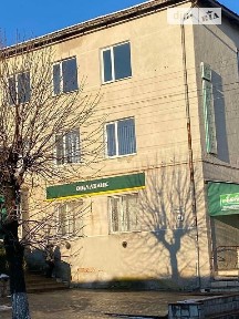 Продаж офісного приміщення 239 кв. м. на 3 поверсі на вул. Богдана Хмельницького 48-2, триповерхова будівля • ID 34865764