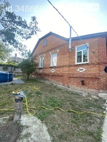 Продаж 1 поверхового будинку з ділянкою на 7.3 сотки, 68.8 кв. м, 4 кімнати, на вул. Весела • ID 34866006