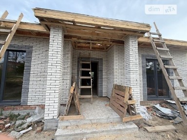 Продаж 1 поверхового будинку з ділянкою на 6.5 сотки, 100 кв. м, 3 кімнати, на вул. Східна • ID 34865245
