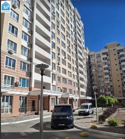 Продаж 2к квартири 57.4 кв. м на вул. Олександрівська 3А