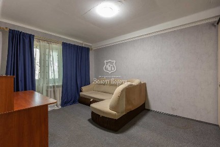Продаж 1-кімнатної квартири 30.3 м², Кирилівська вул., 127