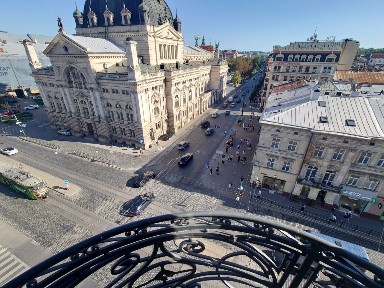 Оренда офіса 470 м кв біля Оперного Театру