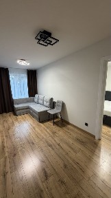 Продаж 2к. квартири Новий ремонт, Проспект Миру