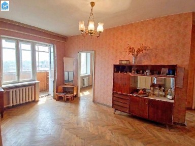 Продам 3к квартири 57 кв. м на просп. Соборності 24