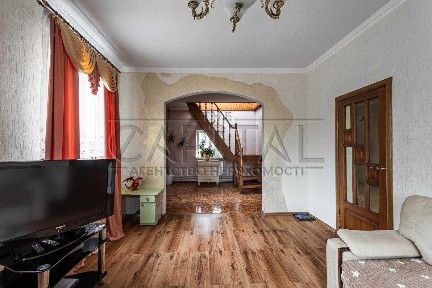 Продаж 1 поверхового будинку бесідка і ділянкою на 10 соток, 140 кв. м, 5 кімнат, на вул. Ірпінська • ID 34891025