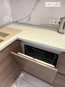 Довготривала оренда 1к квартири на мас. Райдужний 23 • ID 34873114