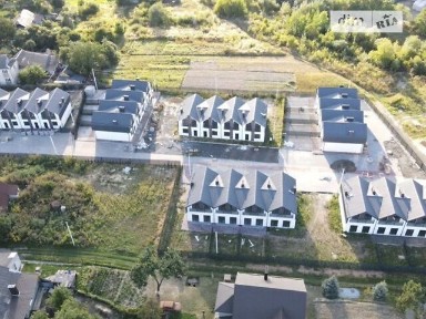 Продаж 2 поверхового таунхауса 91 кв. м, 4 кімнати, на пров. Гущанський 6 • ID 34870647