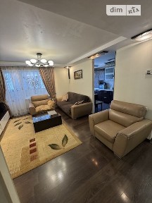 Здам подобово 3к квартиру на вул. Гетьманська 39 • ID 34877521