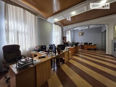вулиця Свято-Миколаївська, район Центрально-Міський, Кривий Ріг, вул. Свято-Миколаївська 62, площа 135.5 кв. м 34873378