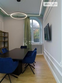 Продаж офісного приміщення 337 кв. м. на 1 поверсі на вул. Глубочицкая вул. 14, п'ятиповерхова будівля • ID 34878461