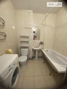 Довготривала оренда 1к квартири на вул. Поїзна 12 • ID 34879625