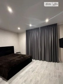 Продаж 1к квартири 39 кв. м на вул. Добровольців 1 • ID 34880507