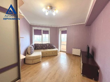Продаж 1-кімнатної квартири 42.3 м², Кравчука вул., 42А