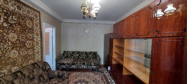Продаж 1-кімнатної квартири 29 м², Салютна вул., 31