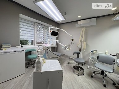 Продаж комерційного приміщення на просп. Бандери Степана, площа 31.5 кв. м • ID 34883404
