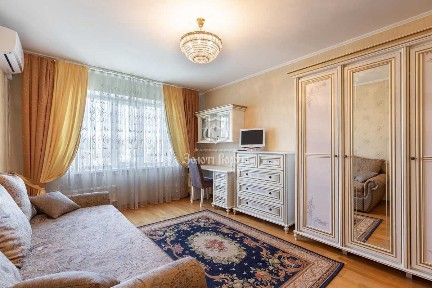 Продаж 2-кімнатної квартири 55.3 м², Миколи Бажана просп., 9