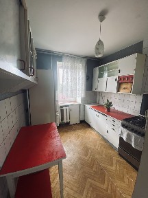 Сдам 2 комн кв, центр, рн г. Украины