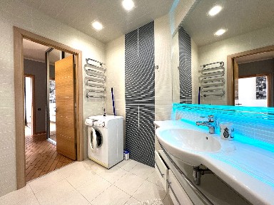 Велика Китаївська 10а, підземний паркінг, 1-кв 51м ремонт, Метро Деміівка