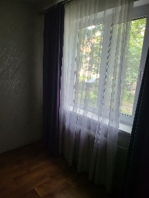 Продам двокімнатну квартиру центр