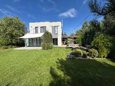 Будинок, повністю готовий для життя. Прямий продаж від власника. Без комісії.