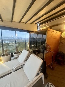 Продам пентхаус с террасой и видом на море, 3 спальни, 7 Жемчужина