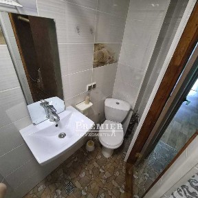 2к квартира 45 м² з ремонтом та автономним опаленням Центр