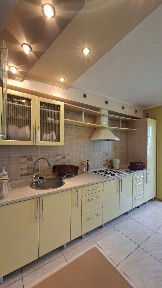 Продаж 2-кімнатної квартири 54 м², Тополевая вул., 18