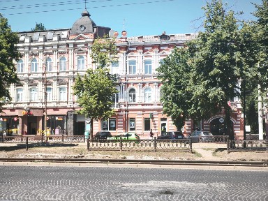 Оренда просторого 103м офісу на пр. Яворницького 98