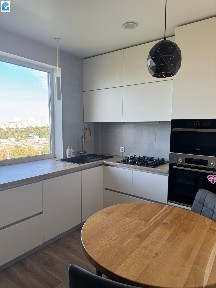 Продам 3к. кв. с ремонтом в 5 мин от м