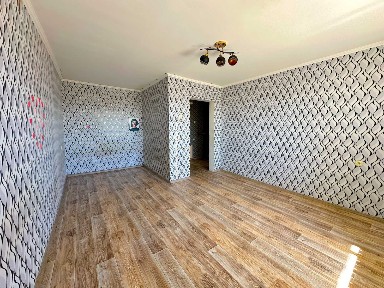 Продам 1к квартиру м. Лозова мк-р 3