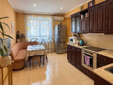 Продаж / Квартира / Оболонський район / вул. Левка Лук'яненка, 13а