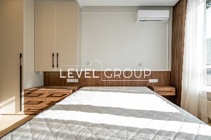 Стильна 1К 45,5 м² з новим ремонтом | ЖК Dibrova Park | 16 поверх | Генератор