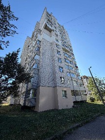 Продаж 1-ної квартири, 4й мікрорайон.