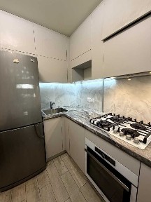 2к квартира 47м2, ЦЕГЛА, поверх 2/5, ОКРЕМІ КІМНАТИ, м-н Алмазний