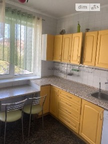 Продаж 3 кім. вул. Деміївська 53, метро Голосіївська
