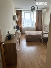 Продаж 1к квартири 40.7 кв. м на вул. Родини Крістерів 20 • ID 34890084