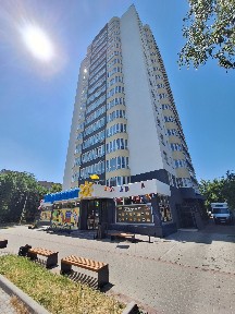 Центр, Благовесная 210, 79кв., 70000д. (і1