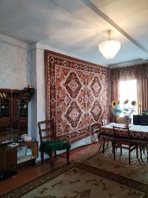 Здам пів будинку для сімейної пари на Засумській