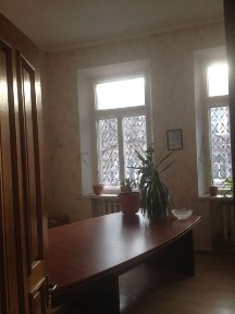 Продам 6-комн квартиру в районе Красная ул.