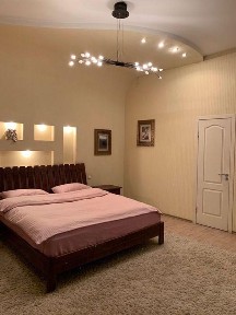 Продам 4-комн квартиру в районе Ленина ул.