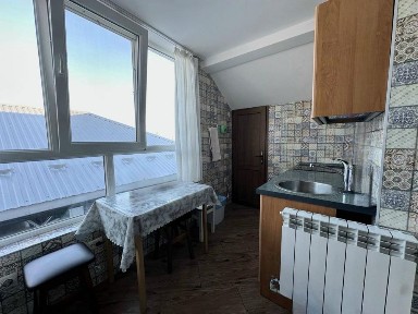 Продаж 1 кімнатної квартири в центрі Трусавця