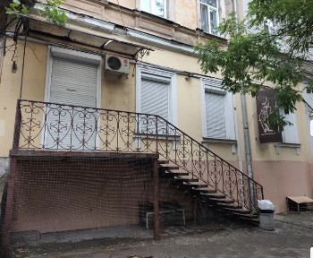 Оренда офісу 95 м², Польська вул.
